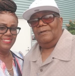 Meet your Posher, Crystal